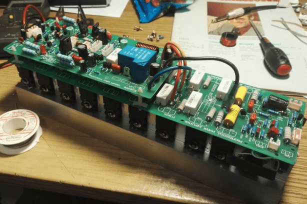 Main boards and power supply from Carlsbro Powerline pro 2000 | diyAudio