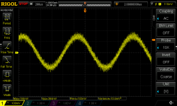 1kHz_100mVrms_at_TDA7492P_input_cap_line_input_signal.png