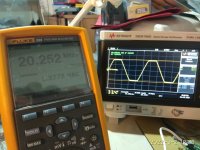 Hard clip - 20khz, 1.4V in, 33.4V out load=8ohm.jpeg