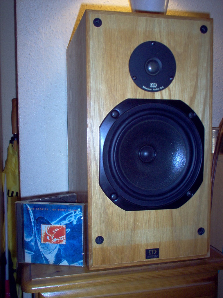 599660d1487267698-restoring-monitor-audio-r300-bookshelf-speakers-monitor-audio-r300-md-resurrected-cabinet.jpg